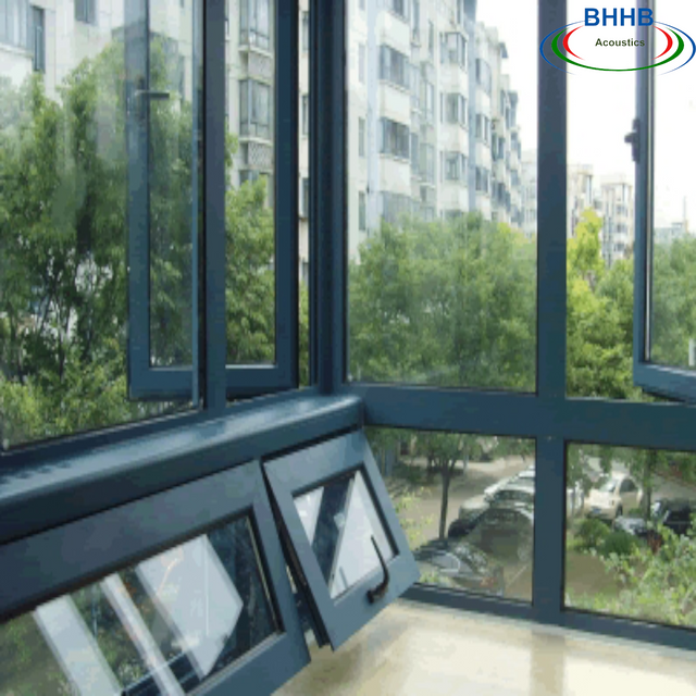 Ventilated soundproof window
